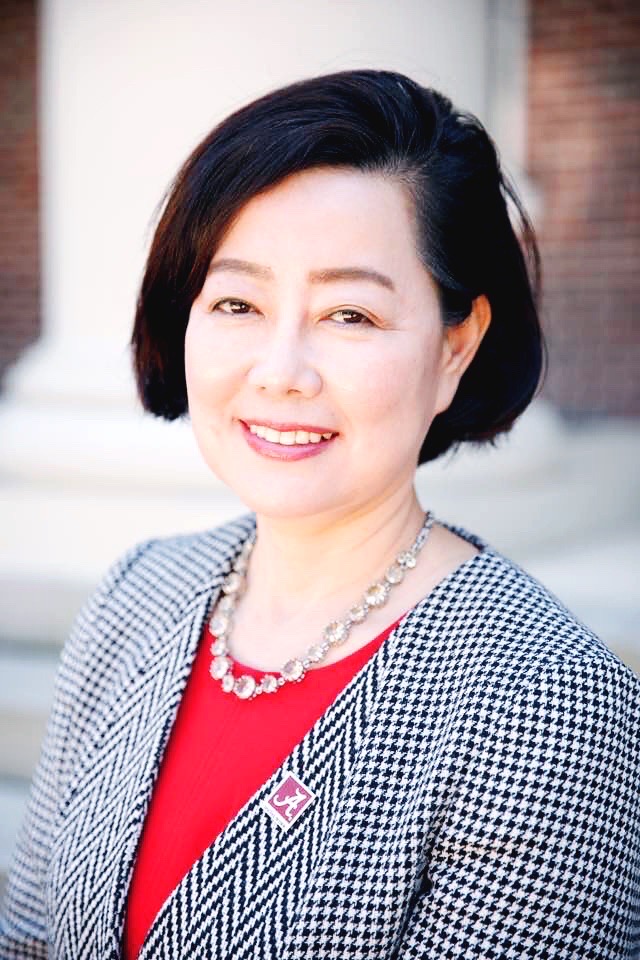 Hee Yun Lee